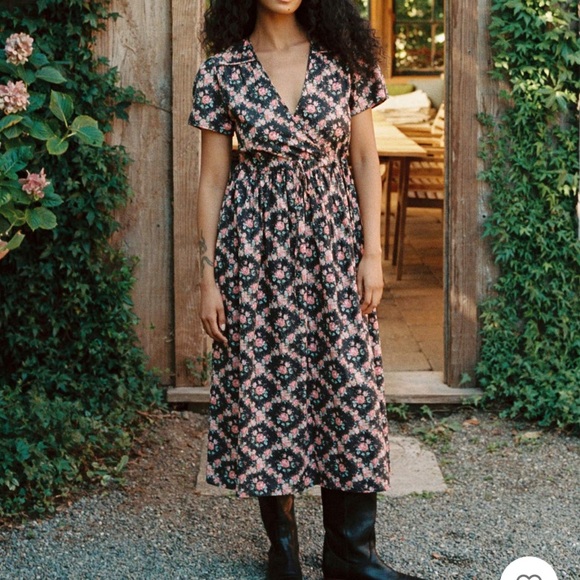 NWT night rose lattice size small Dawn dress - Picture 1 of 5